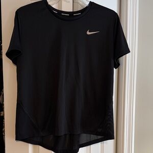 Nike-Like New Women's Black Short Sleeve Running Tee